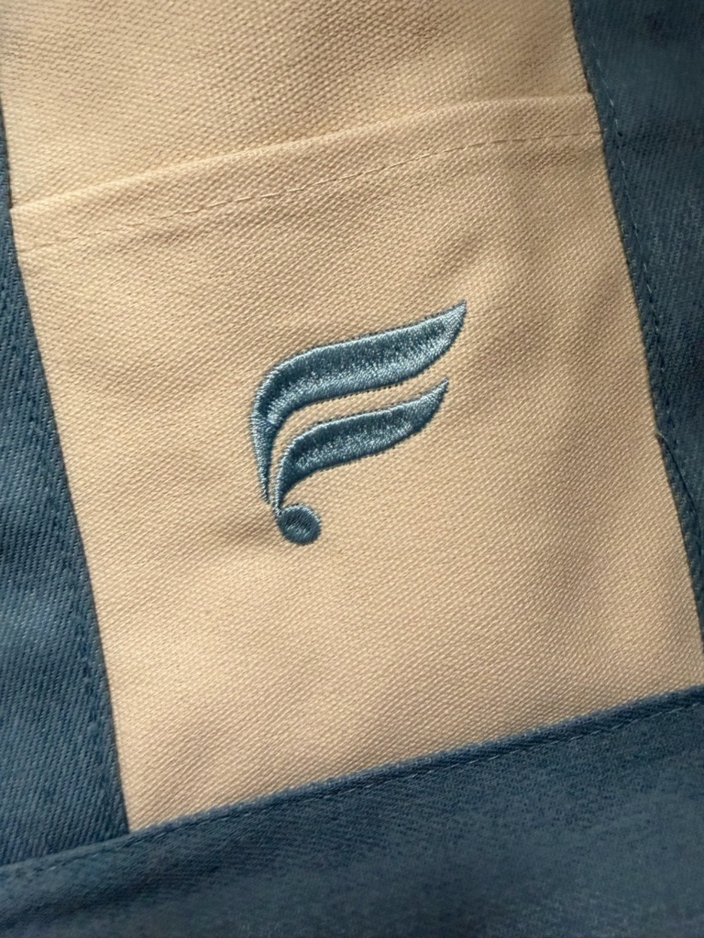 NWOT Fabletics Mini Canvas Tote Bag - Picture 2 of 3